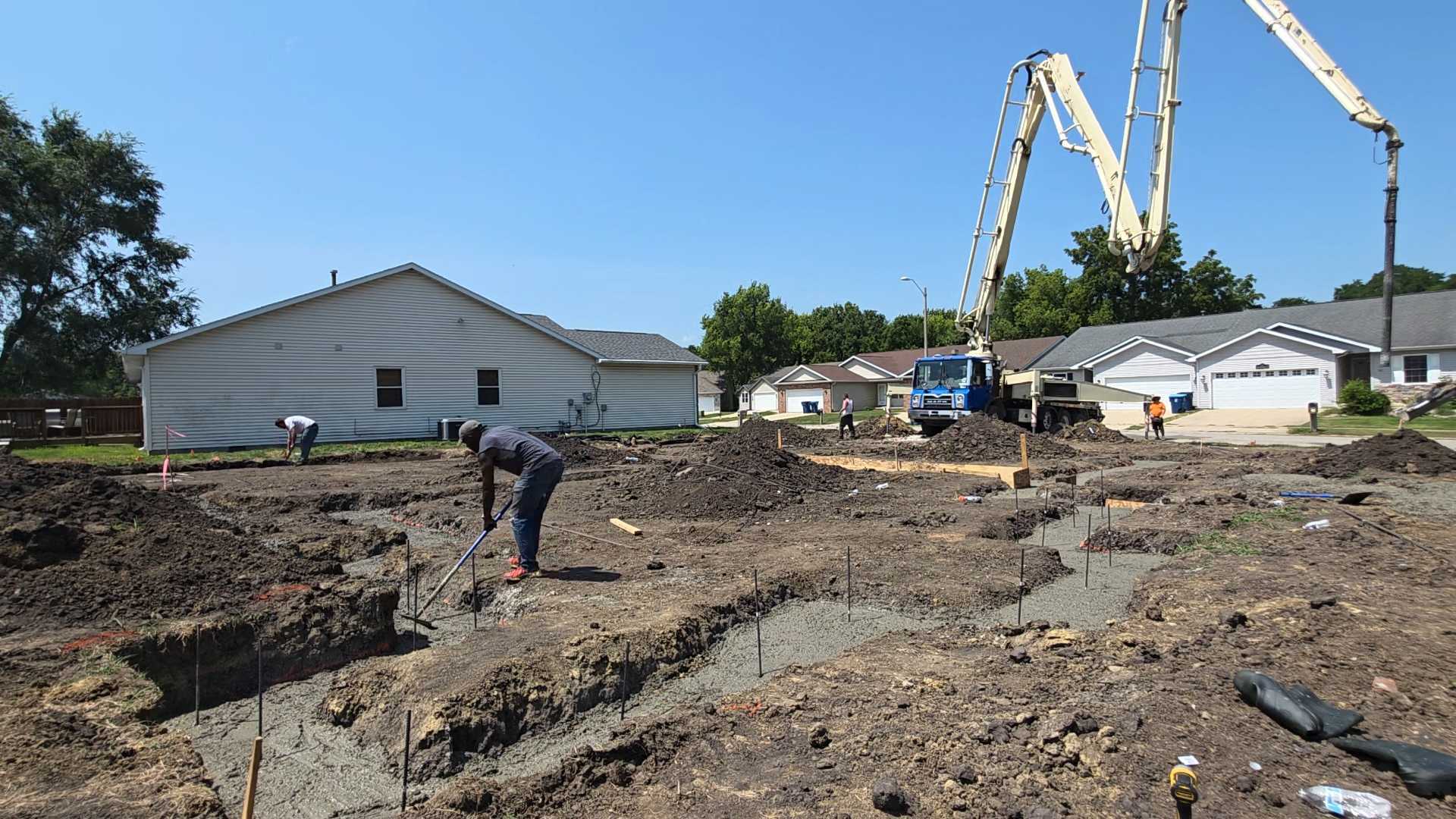 Block Foundation Warning Signs Every Homeowner Should Know | MAAJ Builders